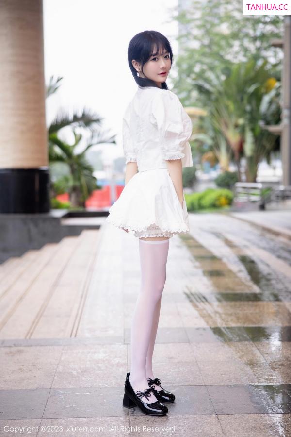   [XiuRen]高清写真图 2023.06.16 No.6933 幼幼 清纯美腿第3张图片